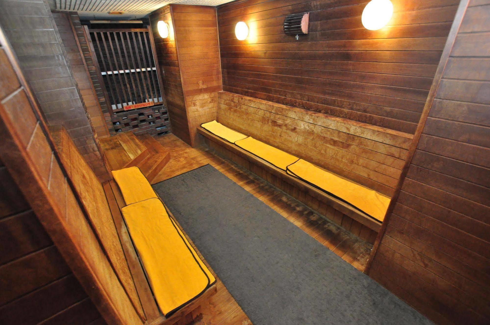 Capsule Hotel Asahi Plaza Shinsaibashi Ōsaka Eksteriør bilde