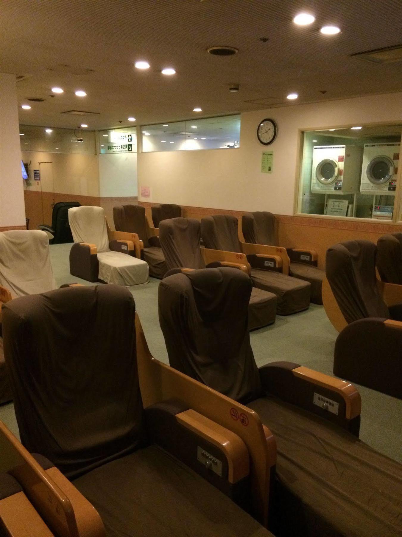 Capsule Hotel Asahi Plaza Shinsaibashi Ōsaka Eksteriør bilde