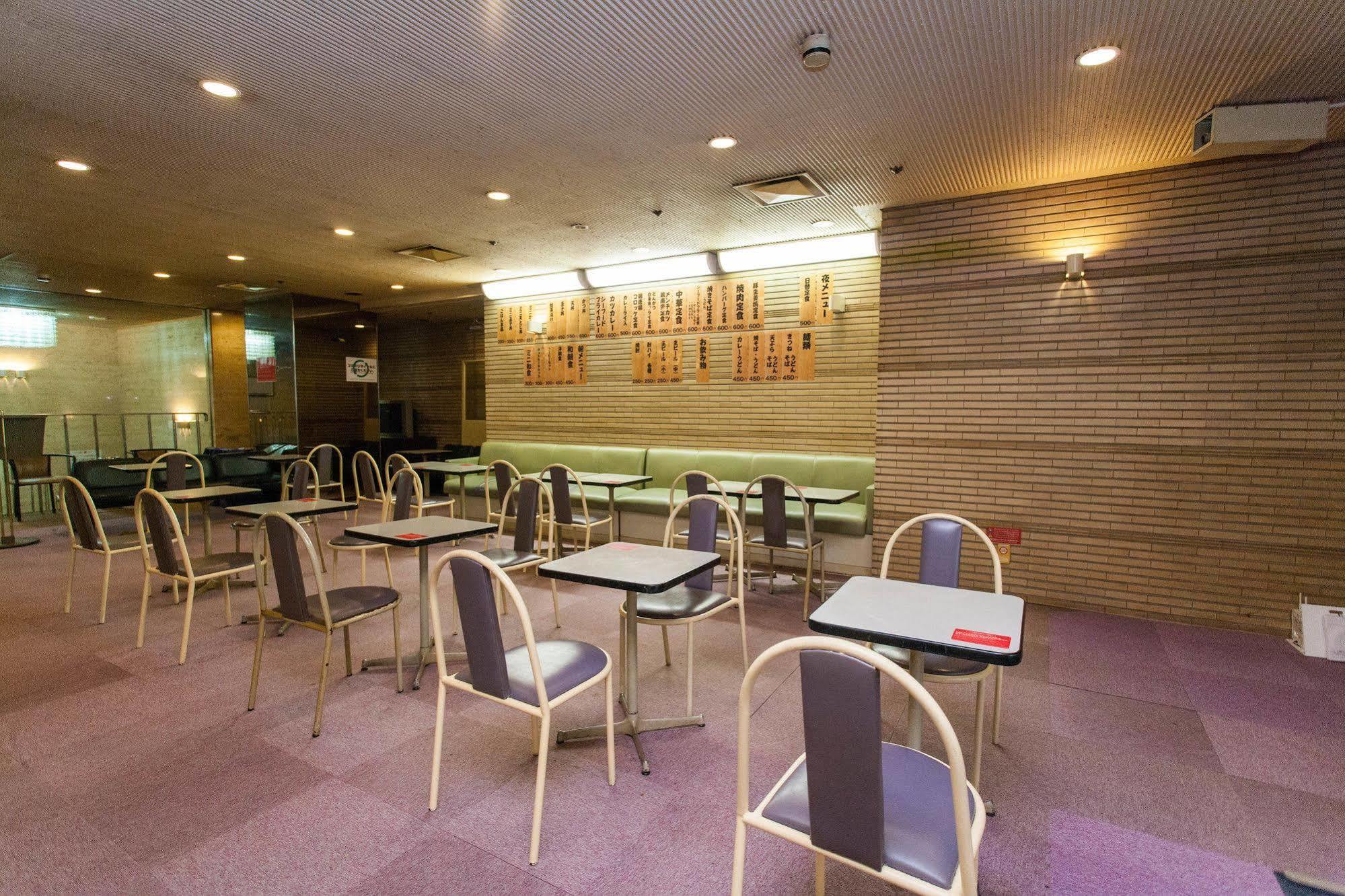 Capsule Hotel Asahi Plaza Shinsaibashi Ōsaka Eksteriør bilde